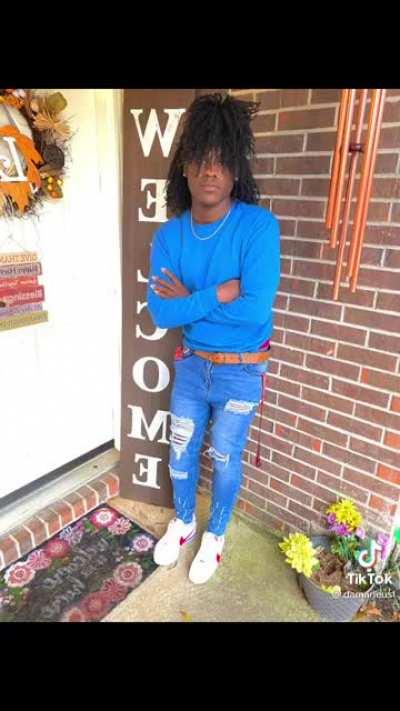 Big booty as nigga😭😭