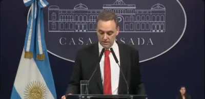 Adorni en voceria: Se privatiza Aerolineas Argentinas.