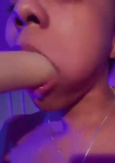 Snapchat damnthatsbella1 come check me out love for my exclusive videos and customs 😘❤️🤫👅🤤💗