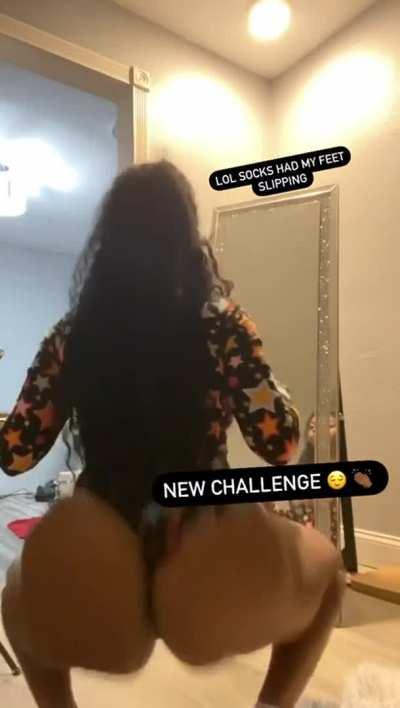 Shaking Booty