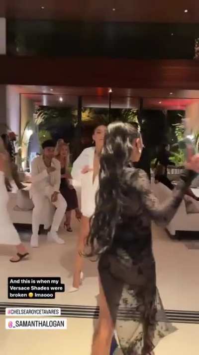 Chelsea Tavares and samantha Logan ❣