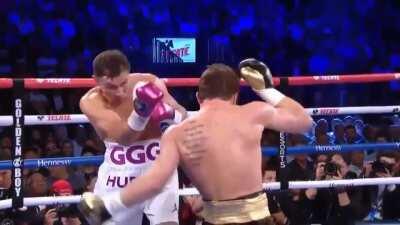 Some of Canelos best shots in Slow motion, Canelo is scheduled to fight the undefeated and world champion Billy Joe Saunders on Saturday the 8th of May, Alvarez is listed as a heavy favourite at -750, whereas Saunders is a +470 underdog.