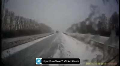 Unsuccessful overtaking under Penza, driver died