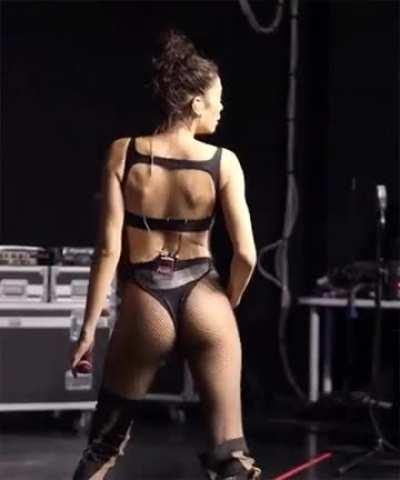 Elodie Di Patrizi 🥵🥵