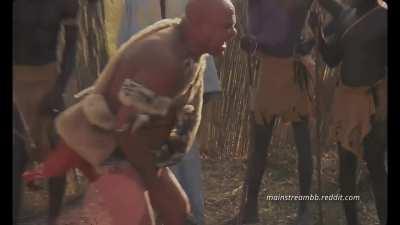 Analía Ivars Kicks a Man in the Balls in Golden Temple Amazons/Les Amazones Du Temple d’Or (1986)