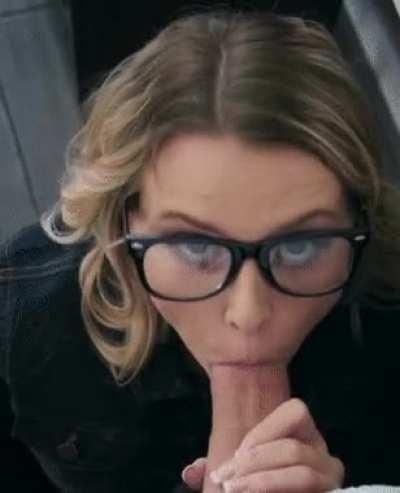 need I say more ,full eye contact