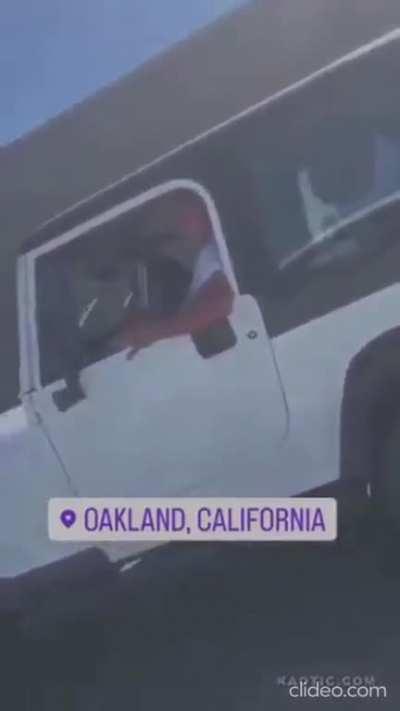 LoveAndLightTV strikes down on thugphobic man