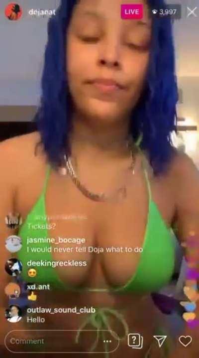 This subreddit is not just for thirsting over DojaCat