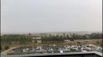 Playing space engineers with the weather update be like: