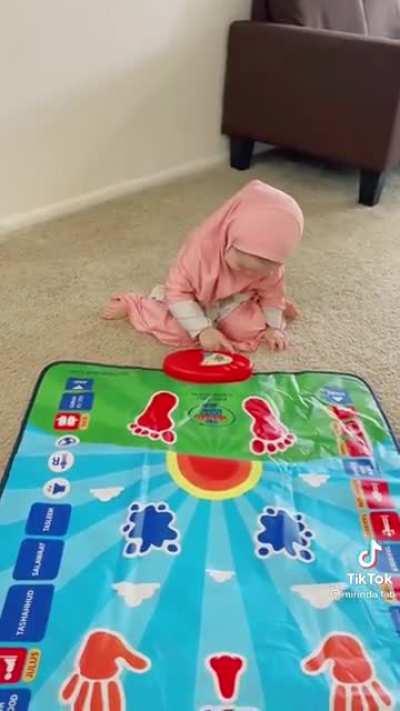 Hey guys, what are your opinions on this video? Pushing religion early and people defending it with whataboutery (baptism). I’m confused, discuss?