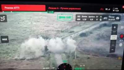 Platoon of russian soldiers retreating from Urozhaine get clusterf...