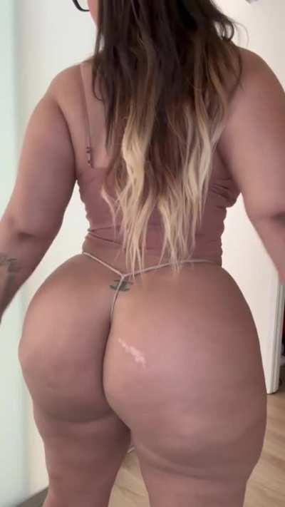 I‘ll probably get ignored but, hi :)