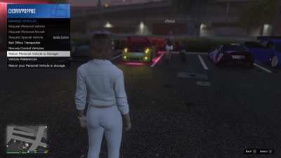 Oh look, a scarab, and its coming right for me