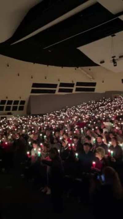 No social distanceing and the people who did it are trying to cover it up so please repost