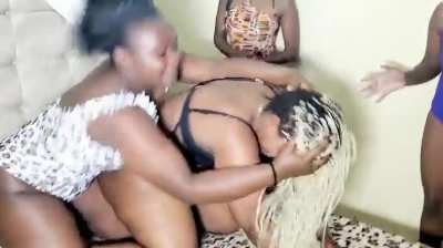 African Catfight on the bed