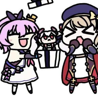 Javelin is giving nimi a surprise gift (javelin z23 laffey)