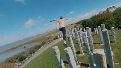 hold my redbull while I play around concrete pillars