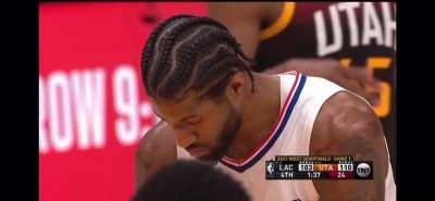 [Highlight] After Jazz fans chanted OVERRATED to Paul George, he went on to average 31.8 PPG 9.3 RPG 5.2 APG 48 FG% 61.6 TS%