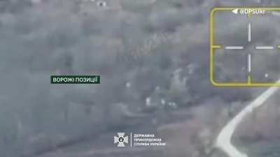 artillerymen of the “Hart” brigade destroyed enemy dugouts, trench lines, firing positions and destroyed a field ammunition depot near Vovchansk.
