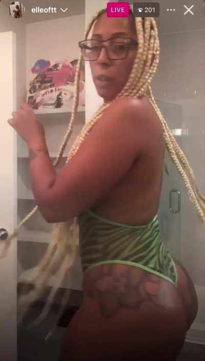 (@elleoftt) mizztwerksum’s sister IG Live 6/30/24