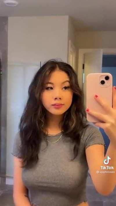 Keeping Time ☺ [@vviptoriaaa]