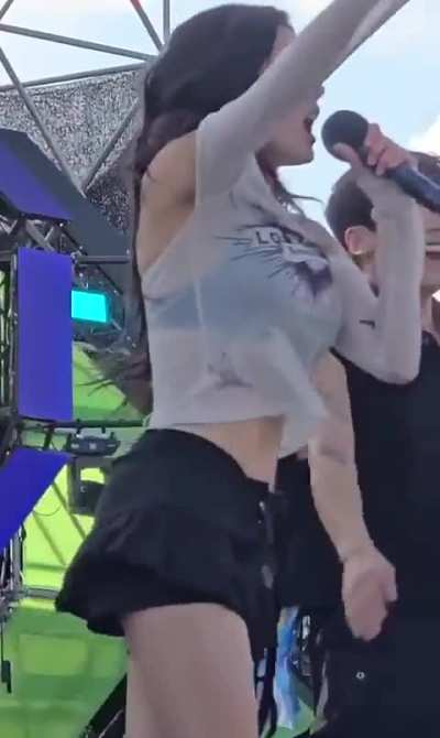 Eunbi is the hottest