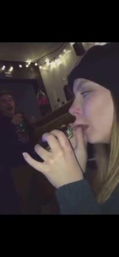 Don’t kiss turtles