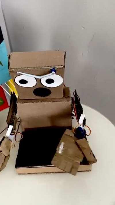 Lil Cardboard Magician outdoes himself this time!! Bravo, Mario! 😵🖤👏