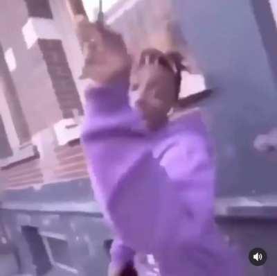 Love seeing other rappers get hyped up listening to carti