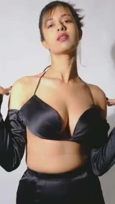 Wanna fuck that Sejal Kumar's 