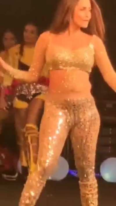 Malaika Arora Dance 