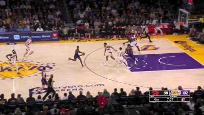 [Highlight] Austin Reaves big dunk in transition