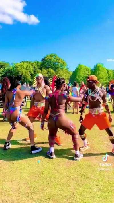 Kay.love and friends