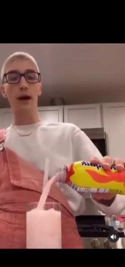 🙊You can't make this up 😭