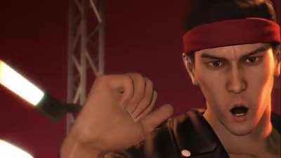 Kiryu singing: Arrancacorazones. (this looked better in my mind i think...)