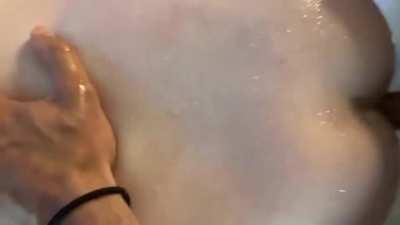 I was just trying to play video games but he couldn’t resist 😅💦  