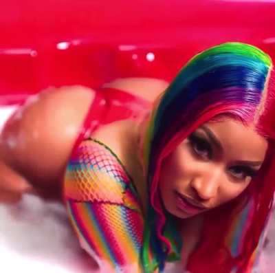 Need to stuff my face in her ass