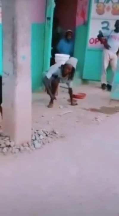 Saci Mendigo vs bode puto