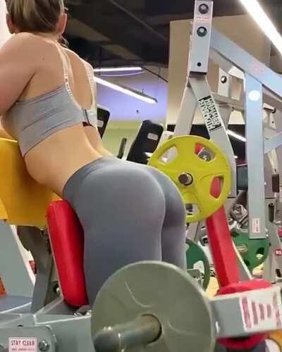 Aleksandra (a.k.a. Alexandra) Albu's ass