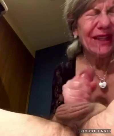 Grandma showing off her years of experience - Blowjob GILF Granny Sloppy Porn GIF by bbcbruce562
