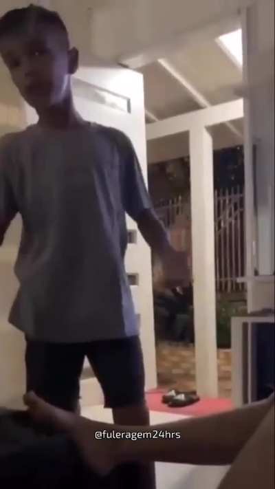 falou com tanta convicção que ate apoiei, slk...