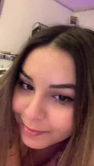 I'm early today! Here's a booty for breakfast ;)