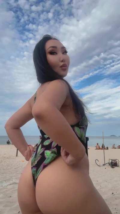 I hope you have a strong hand because my ass loves spanking