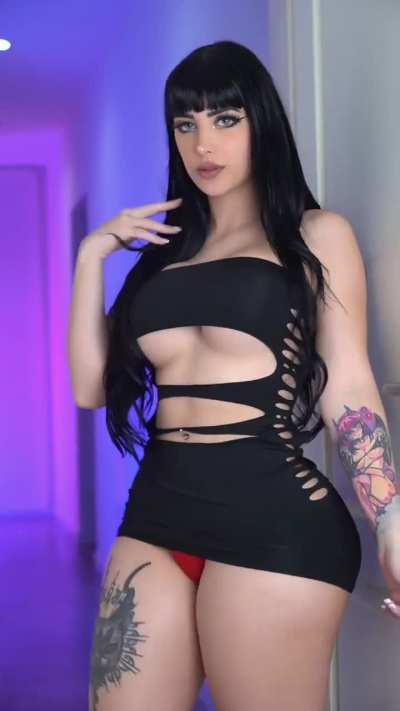 Micaela Ari (@dem0nmika)