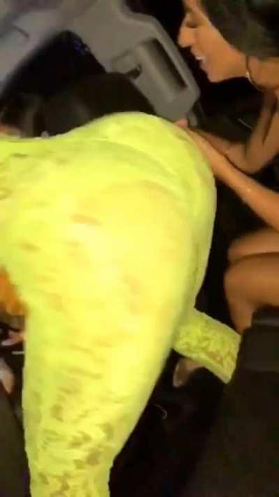 A-1 Booty.🍑👈🏾👑🙌🏾🙌🏾🙌🏾🥴🤤 #GetitDrayco