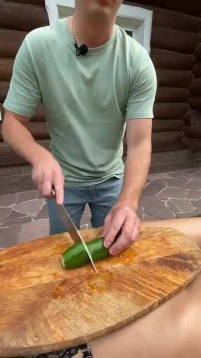 Nice chopping broad.