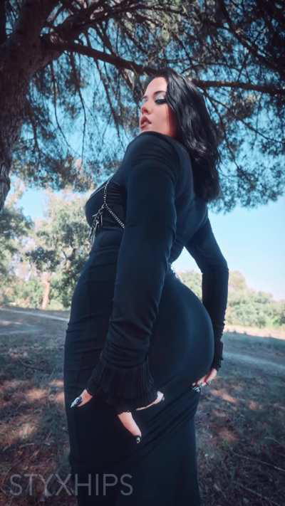 Oh no, are tight dresses your trigger?