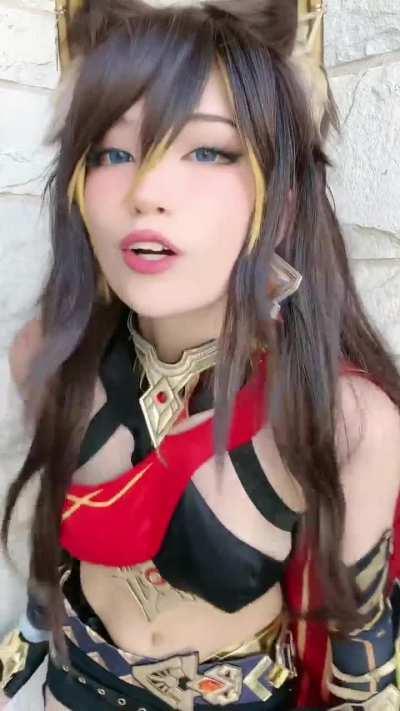 Emiru genshin cosplay