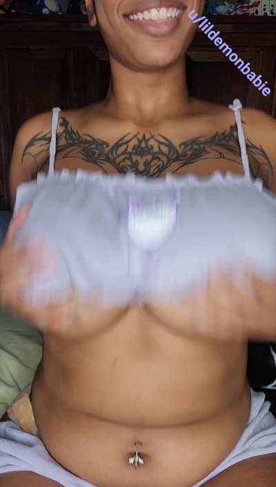 Big smile, bigger titties!