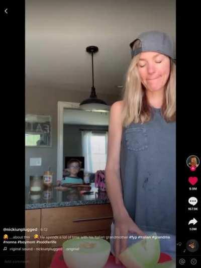 Streamer dies inside after child asks for help